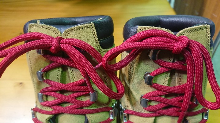 小技の話 簡単 解けにくい靴紐の結び方について スポーツ用品専門店rizapスポーツグループオフィシャルwebサイト
